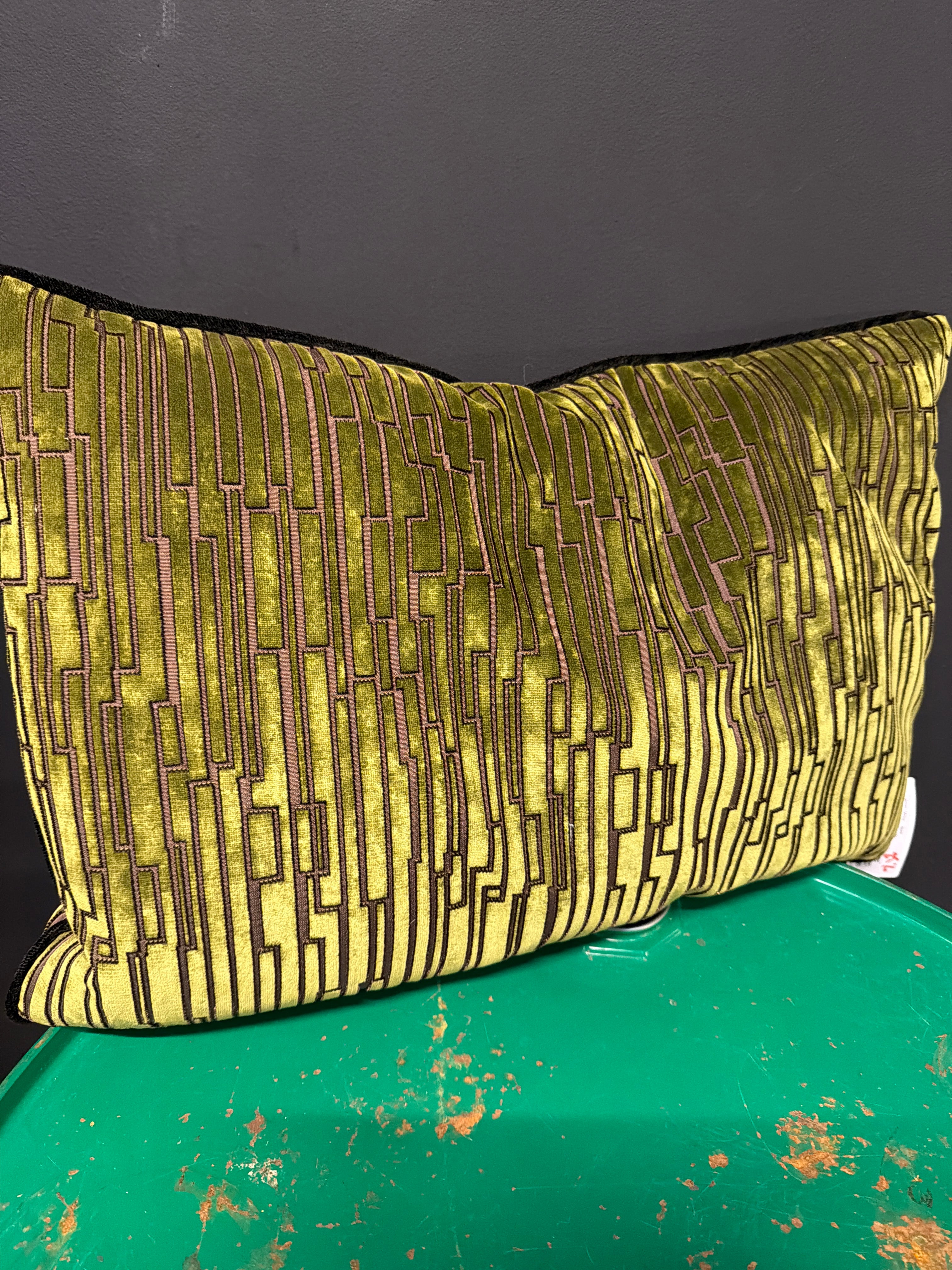 Kussen van ruw leer "Bond Eternity" 60x40cm