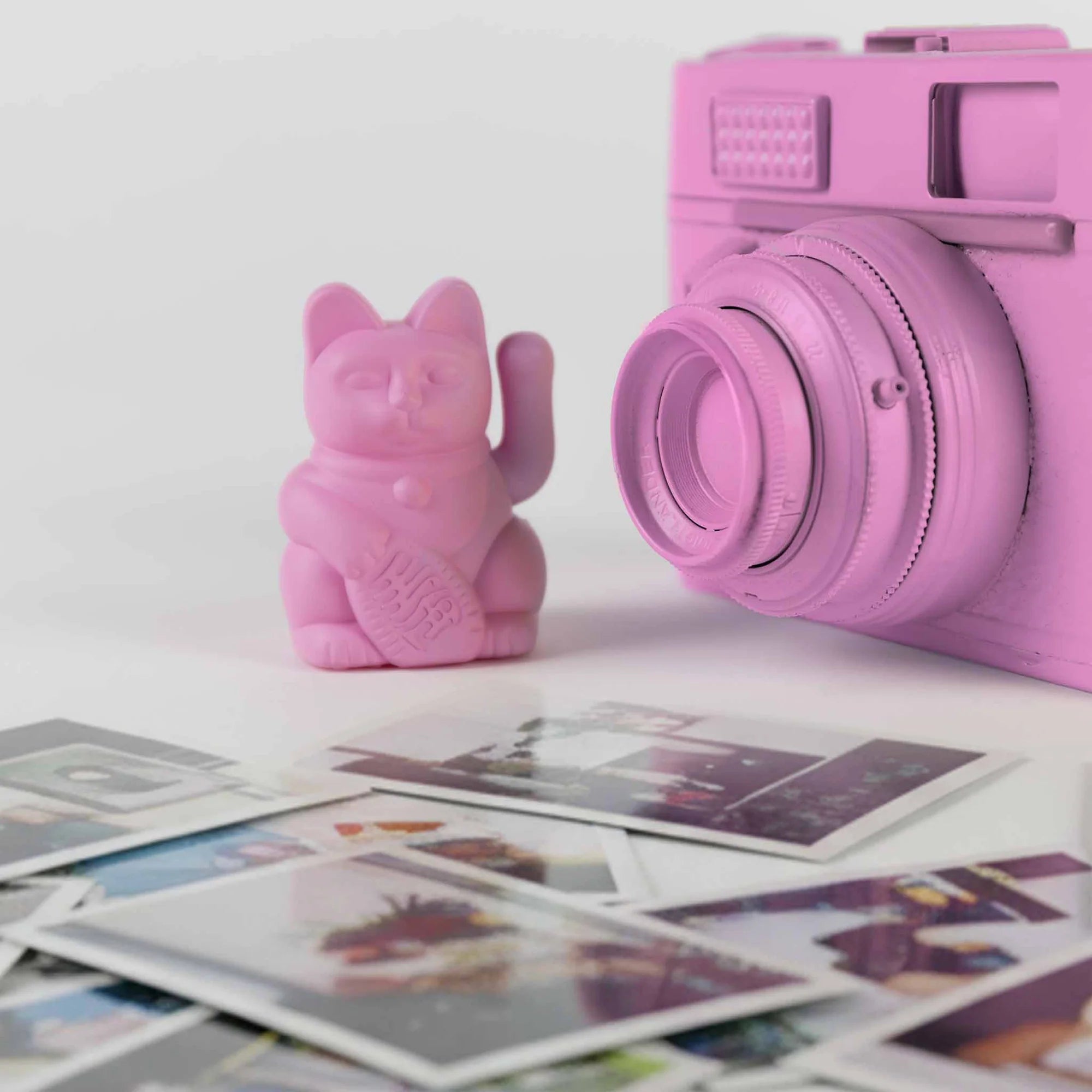 WINKEKATZE SOLAR HOTPINK - LUCKY CAT
